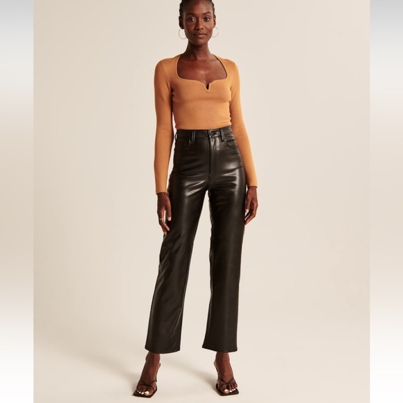 Abercrombie & Fitch Vegan Leather Straight Leg Pants, Short, Size 29 / 8 - Picture 1 of 16